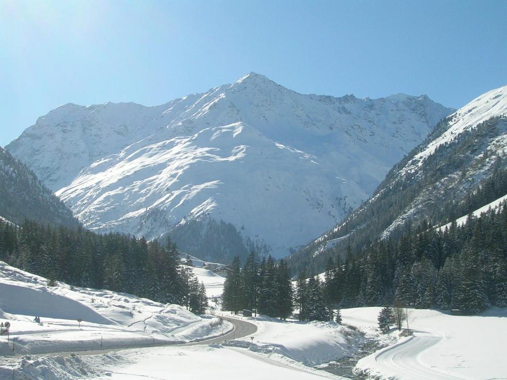 Haus Margret Bed and Breakfast Sankt Leonhard im Pitztal Eksteriør billede